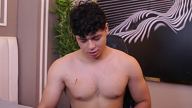 ethan_occonor - Ethan_occonor's free webcam - UK Sex Cams