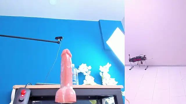 letty_straus - Letty_straus's free webcam - UK Sex Cams