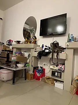 Ponthip webcam