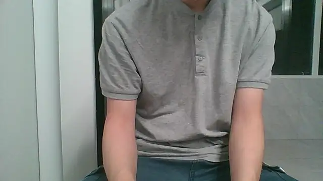 nole_china7 (Ask my age) - talk / fun / cum