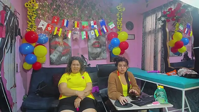 lesbiancuple webcam