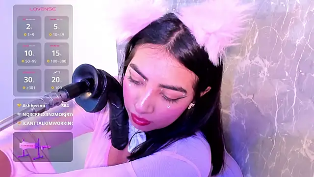 cherry_skinnyy_ live cam on StripChat
