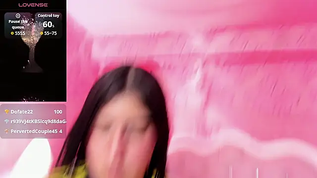 MishRaven live cam on StripChat