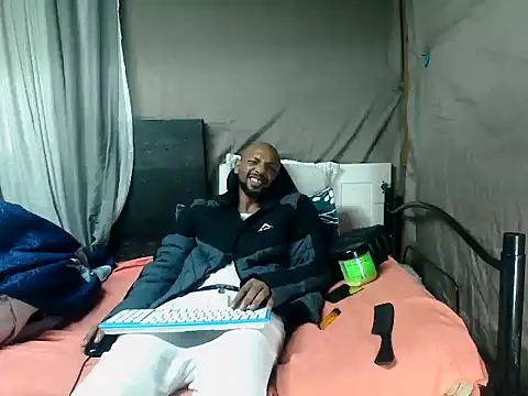 Camodick live cam on StripChat