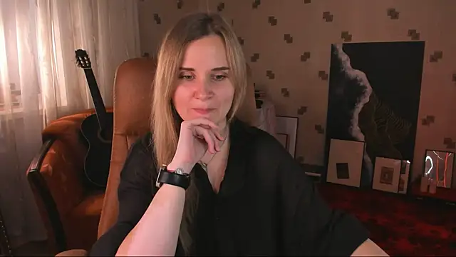 MiaSparkes webcam