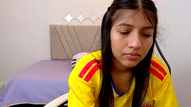 zara_cute webcam