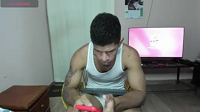 antonio_aguilarx webcam