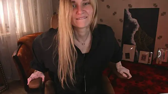MiaSparkes webcam