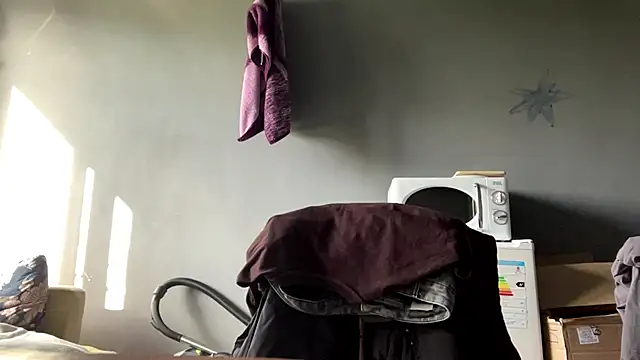 LiyaStile webcam