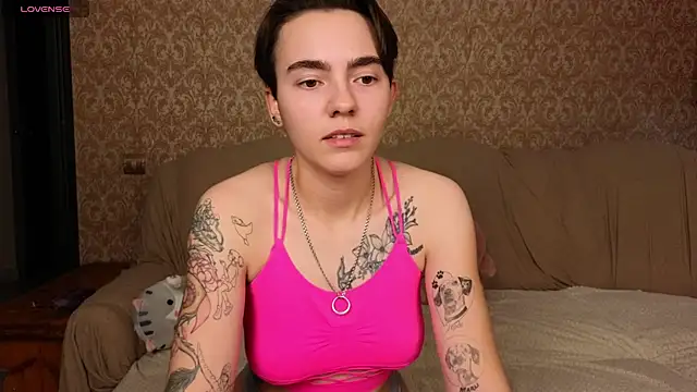 yourfav0ritegirls webcam