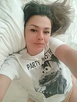 KrissSexi webcam