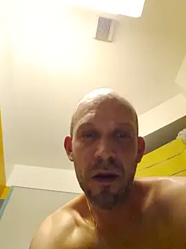 Namastedaddy85 webcam