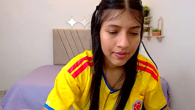 zara_cute webcam