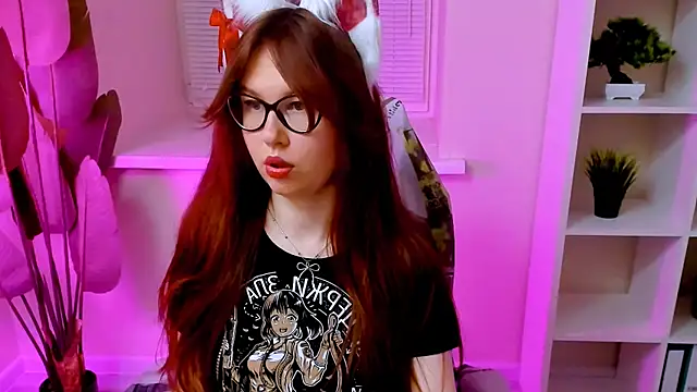 CarolGiggly webcam