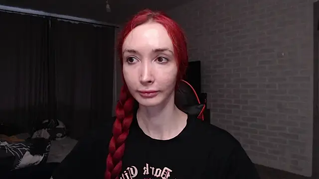 Roxy_Silver webcam