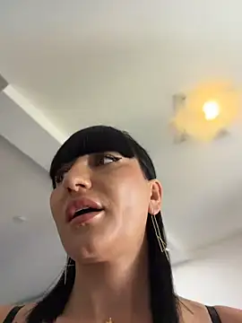 MysticCleo webcam