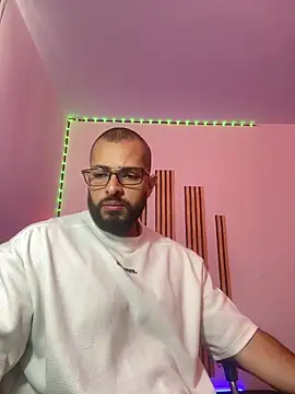 magnumchris webcam