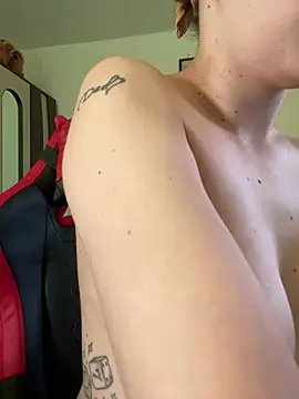 bettyButterfly webcam