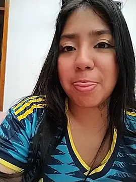 Amber_Herrera live cam on StripChat