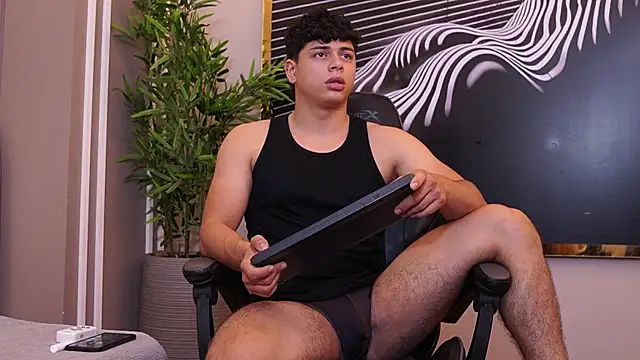 Ethan_occonor live cam on StripChat