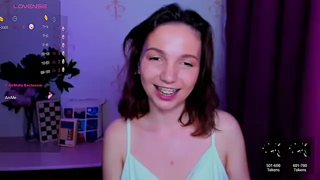 KindHazelHere_ webcam