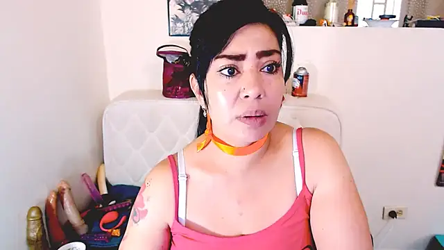 luisahott webcam