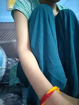 124pakhi webcam
