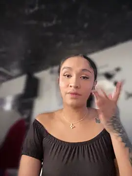 Isabella-Teen webcam
