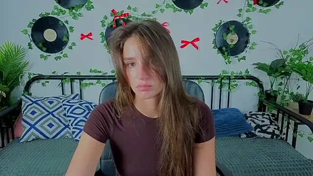NicoleWells22 webcam