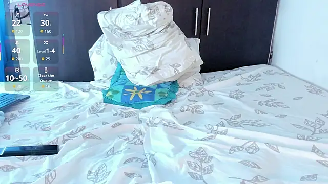 mensia_hernandz's room