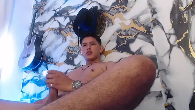 Hiroshi_Shen live cam on StripChat