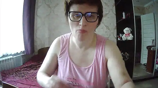 Lolitiaa live cam on StripChat