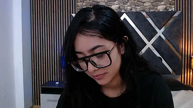 Amy_channel webcam