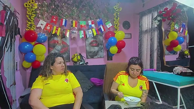 lesbiancuple webcam