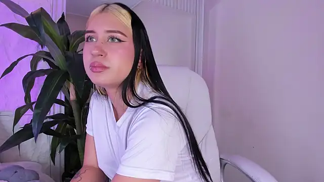 CristalCollins_ webcam