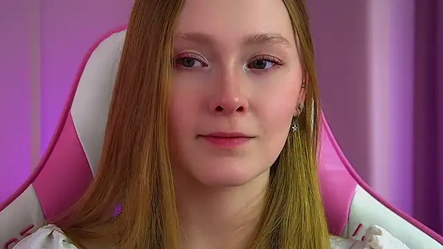 AgataFoxley webcam