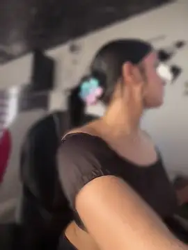 Isabella-Teen