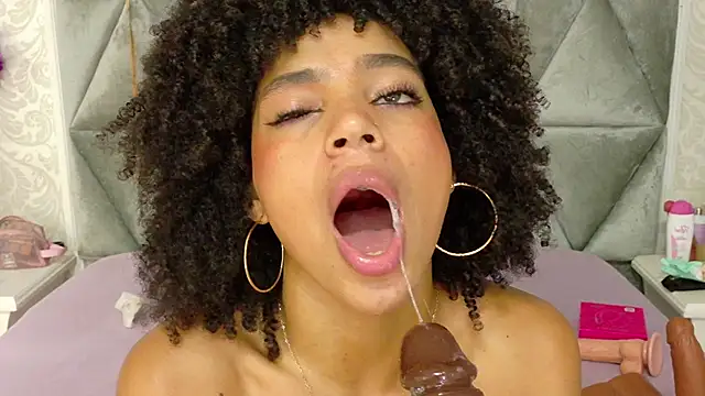 Miaa_Grace_ webcam