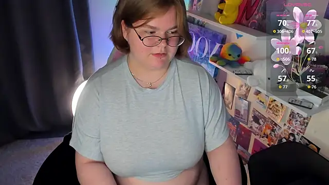 Maneela_Kennedy webcam