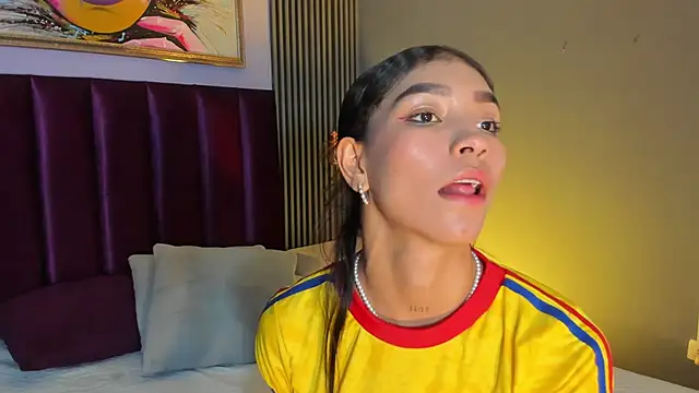 LauraAristizabal webcam