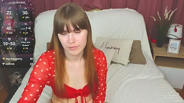 EmilyCuper_ webcam