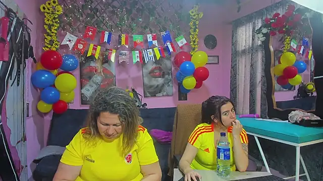 lesbiancuple webcam