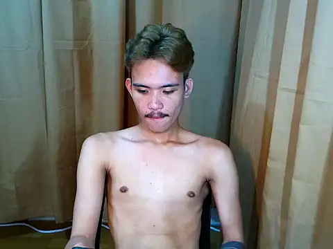 UrasianCummer02 webcam