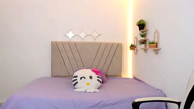 zara_cute webcam