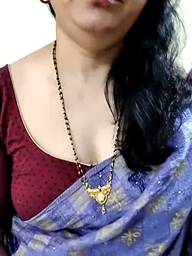Yazhini-Cam webcam
