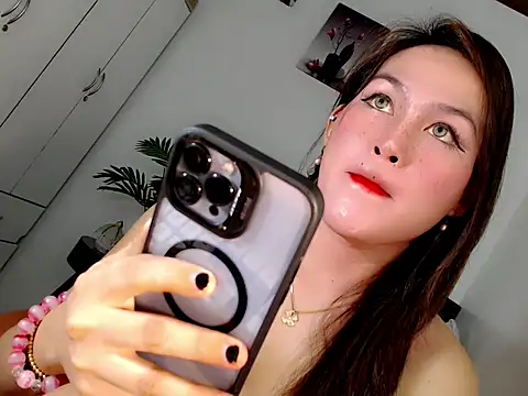 Miss_twinny21 webcam