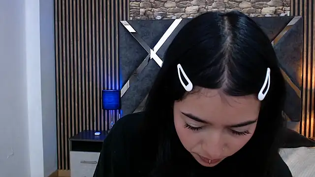 Amy_channel webcam