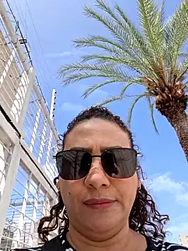 JuliRamirez webcam