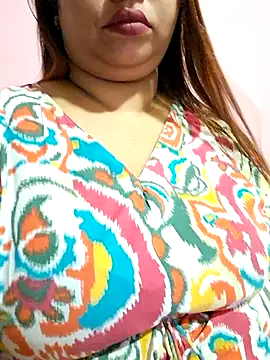 Ravina_patil1 live cam on StripChat