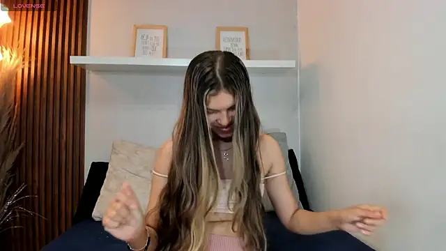 Norki_ live cam on StripChat